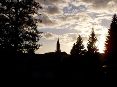 Kirche im Abendlicht